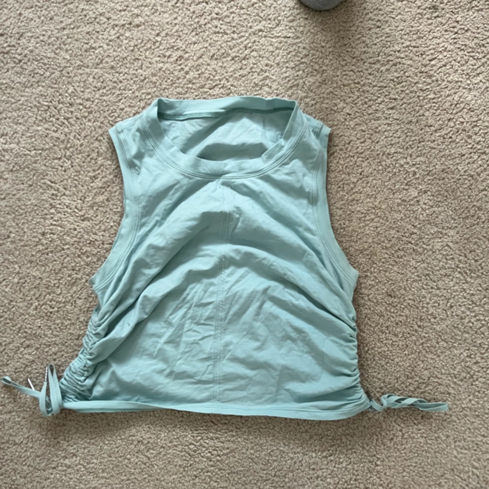 Lululemon cinch tank top blue size 4